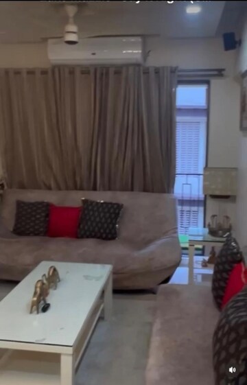 Living Room in 3 BHK Apartment at Chembur – for Rent