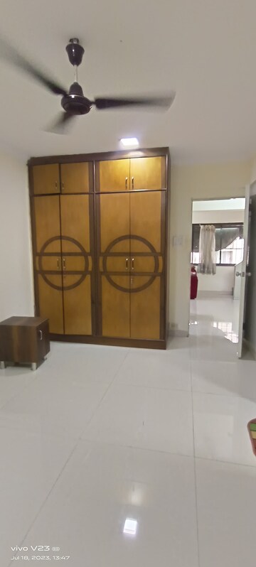 Room in 3 BHK Apartment at SDS NRI Residency Omega II, Omega Ii Greater Noida – for Rent