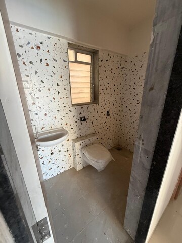 Bathroom in 2 BHK Builder Floor at Raunak Residency Thane, Pokhran Road No 1 – for Sale