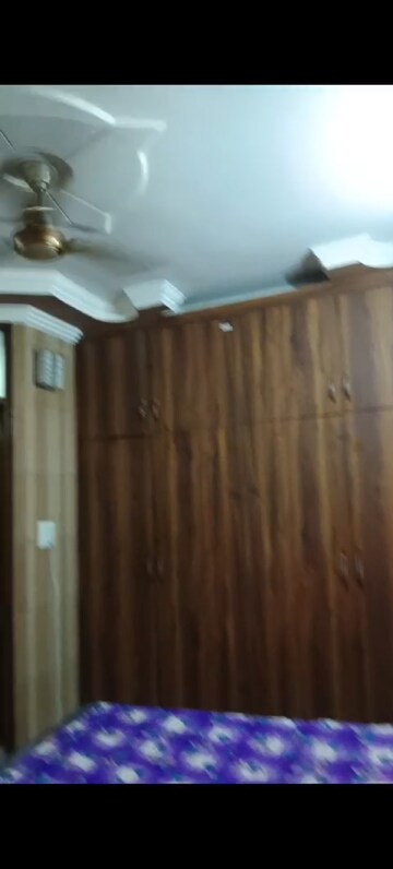 Furnished Amenities in 2 BHK Builder Floor at Amar Colony – for Rent