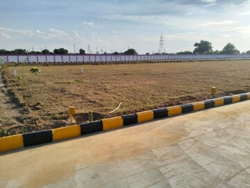  Plot For Sale in Adavathur West