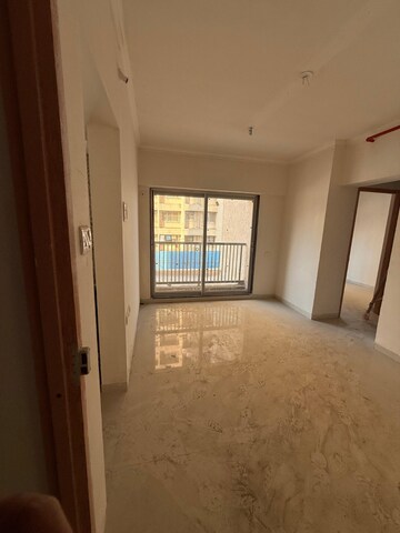 Room in 2 BHK Builder Floor at Raunak Residency Thane, Pokhran Road No 1 – for Sale