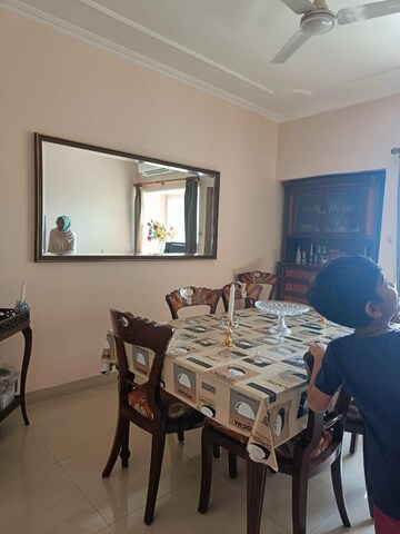 Living Room in 2 BHK Apartment at Unitech Heritage City, Sector 25 – for Rent