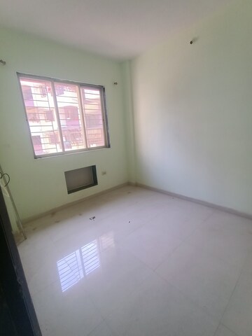 Room in 1.5 BHK Apartment at Panvelkar Crown, Ambernath – for Rent