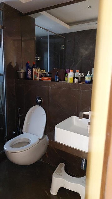 Bathroom in 4 BHK Apartment at Chembur – for Rent
