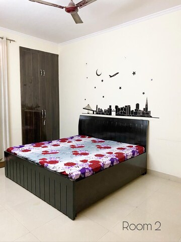 Bedroom in 3 BHK Apartment at Ardee City, Sector 52 – for Rent