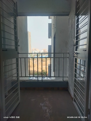 Balcony in 2 BHK Apartment at Amanora Future Towers, Hadapsar – for Sale