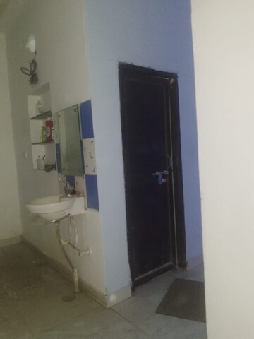 Bathroom in 2 BHK Independent House at Gomti Nagar – for Rent