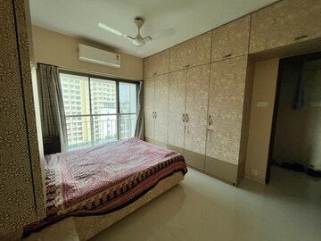 Bedroom in 2 BHK Apartment at Kabra Paradise, Andheri West – for Rent