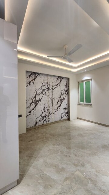 Room in 2 BHK Apartment at Eldeco Accolade, Sohna Sector 2 – for Rent