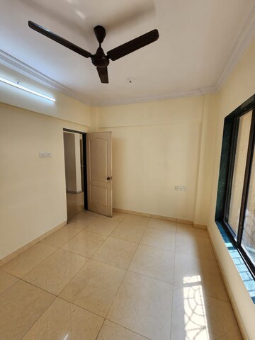 2 BHK Apartment For Rent in Vashi
