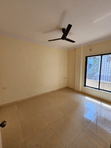Room in 2 BHK Apartment at Vashi – for Rent