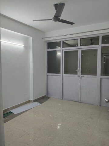 3 BHK Apartment For Rent in Sarvome Shree Homes, Sector 45