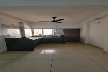 Kitchen in 3 BHK Apartment at Vasundhara Sector 1 – for Rent