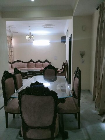 Master Bedroom in 2 BHK Builder Floor at Hbr Layout – for Sale