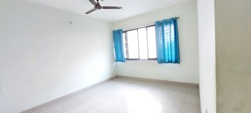 Room in 2.5 BHK Apartment at Nanded Lalit, Sinhagad Road – for Rent