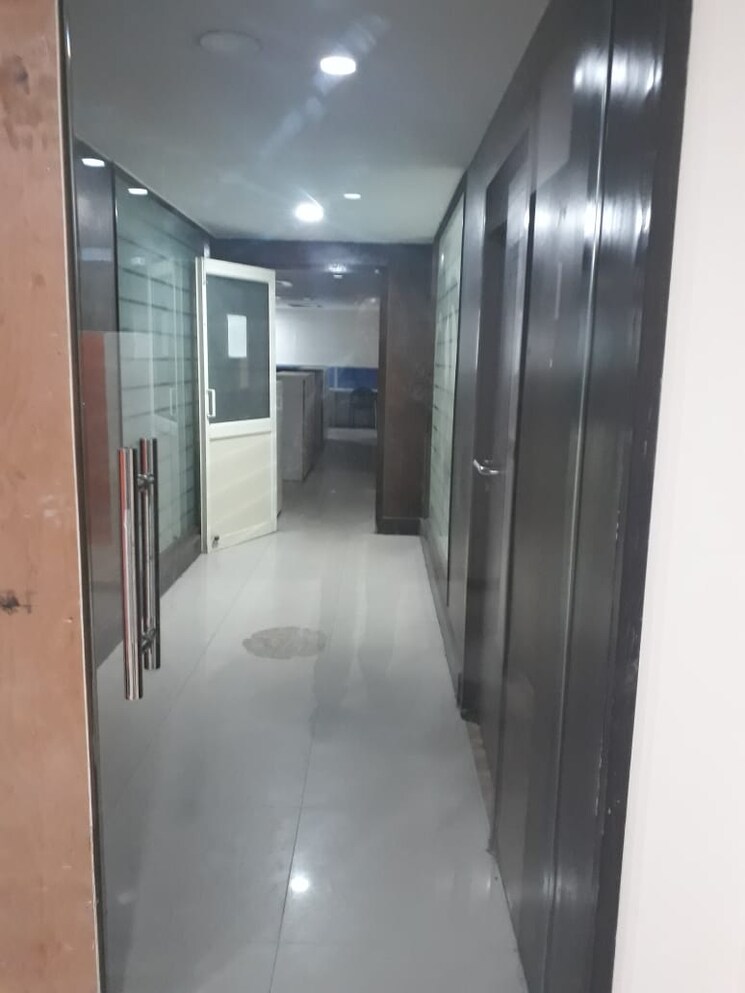 undefined, galaxy-diamond-plaza Commercial Office Space 328 Sq.Ft. In Sector 4 Greater Noida Greater Noida 8201639