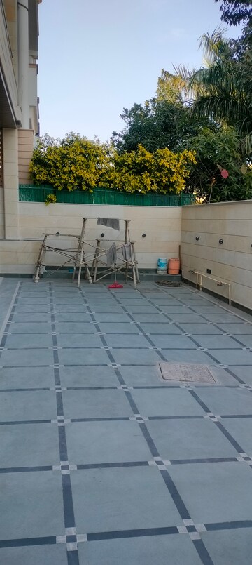 Balcony in 4 BHK Apartment at Bajaj Nagar – for Rent
