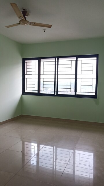 Room in 2.5 BHK Apartment at Nanded Lalit, Sinhagad Road – for Rent