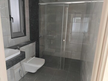 Bathroom in 4 BHK Apartment at Rustomjee Crown, Prabhadevi – for Rent