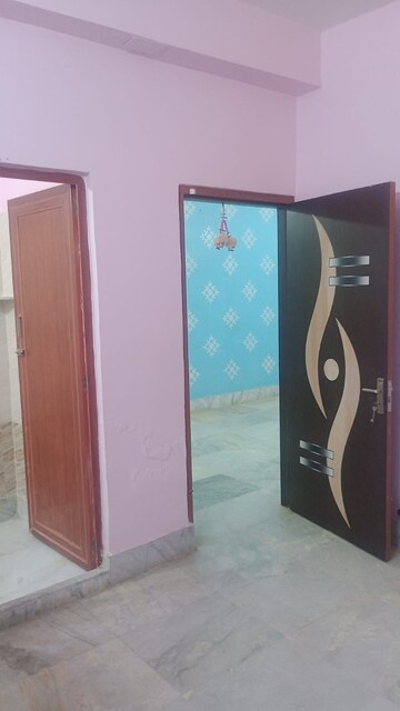 Building Lobby in 2 BHK Apartment at Sodepur – for Rent