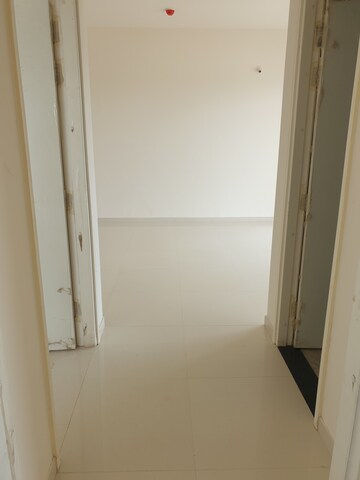 Room in 2 BHK Apartment at Godrej Nurture Pune, Mamurdi – for Rent