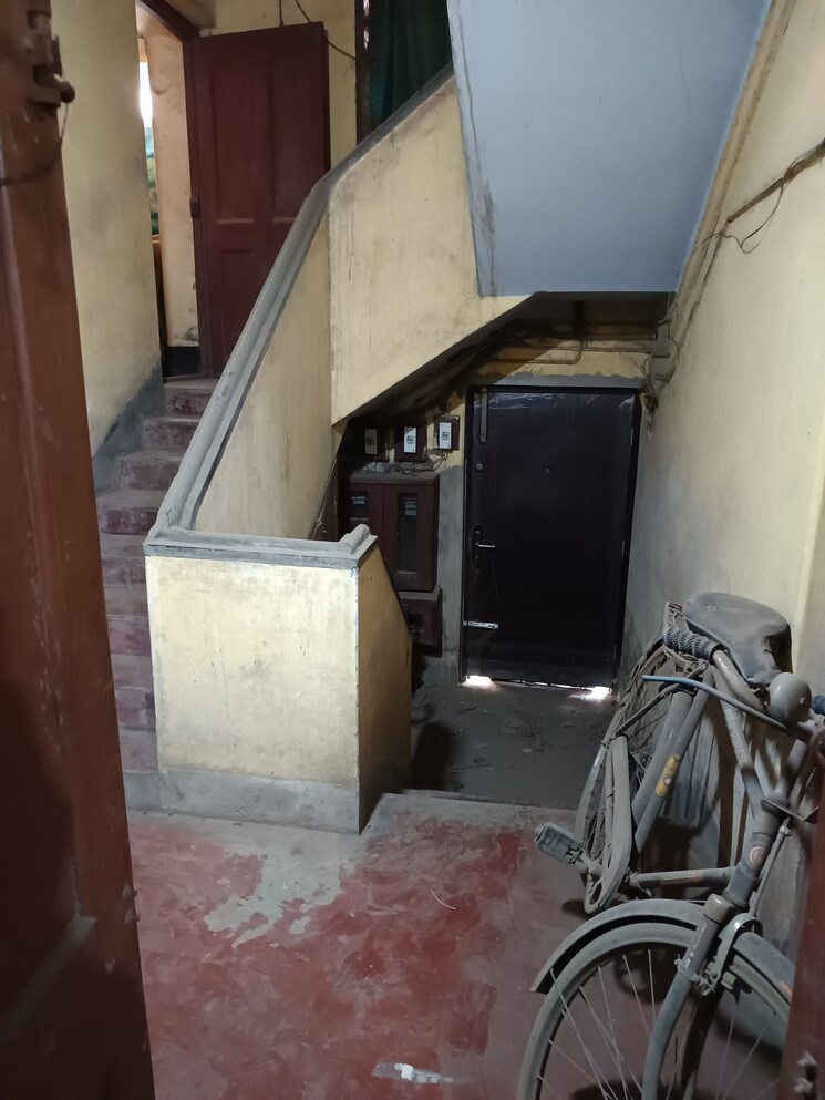  Parking, shibpur 5 Bedroom 3400 Sq.Ft. Independent House In Shibpur Howrah 8201837