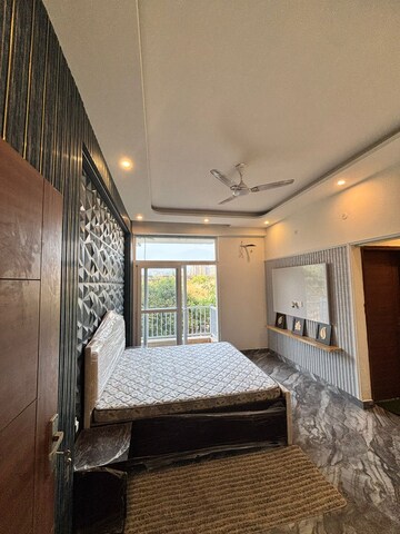 Bedroom in 2 BHK Builder Floor at Hbr Layout – for Sale