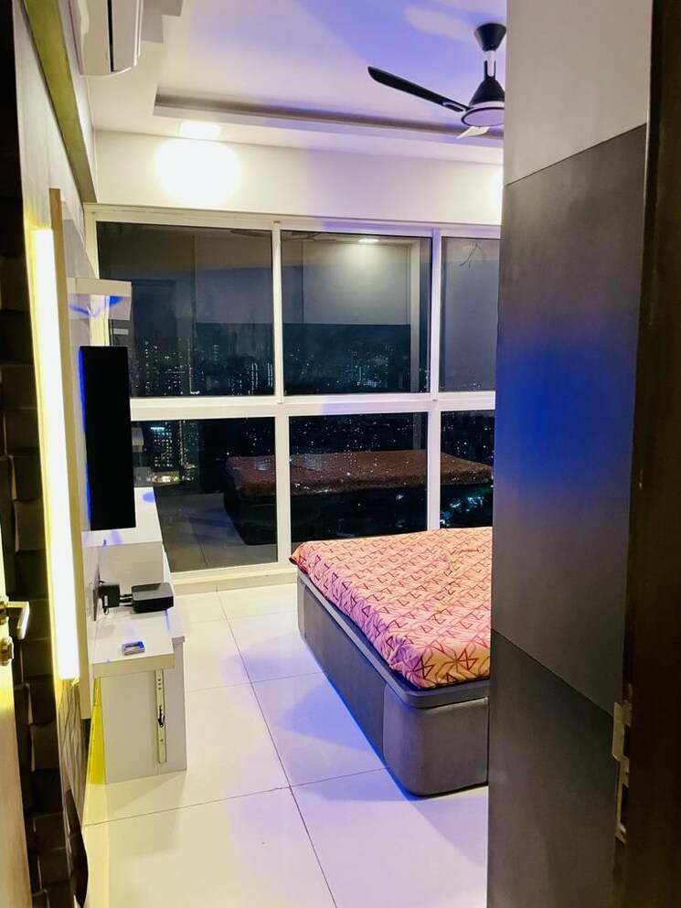 Master Bedroom, runwal-elegante 3 Bedroom 1065 Sq.Ft. Apartment In Andheri West Mumbai 8201895