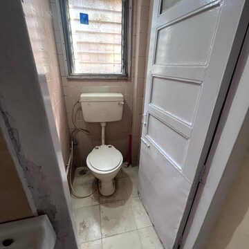 Bathroom in 1 BHK Apartment at Pestom Sagar Colony, Tilak Nagar – for Rent