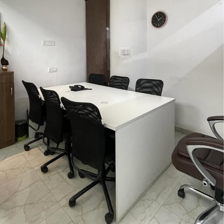 Team Area, goregaon west Commercial Office Space 2500 Sq.Ft. In Goregaon West Mumbai 8201922