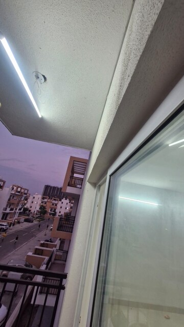 Furnished Amenities in 3 BHK Apartment at Sector 84 – for Rent