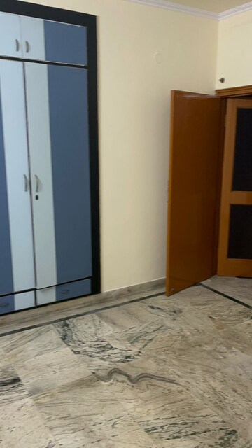 Room in 2 BHK Apartment at Royal Garden Estate, Sector 61 – for Rent