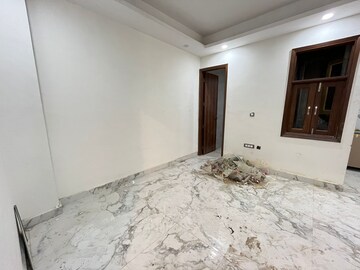 Room in 1 BHK Apartment at Saket – for Rent