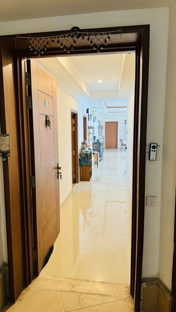 6 BHK Independent House For Sale in Sector 26