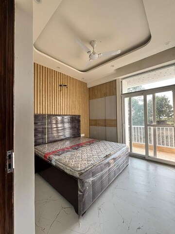 Bedroom in 2 BHK Apartment at DLH Legacy, Juhu – for Rent