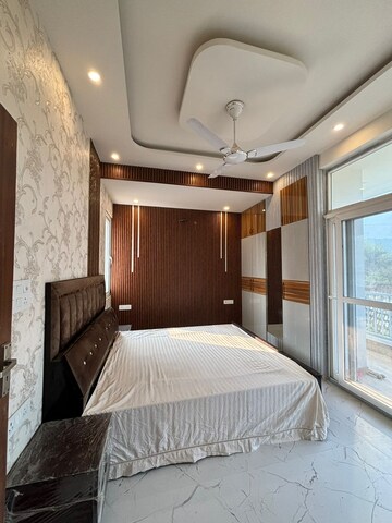 Bedroom in 2 BHK Apartment at DLH Legacy, Juhu – for Rent