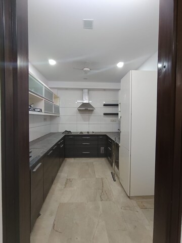 Kitchen in 2.5 BHK Apartment at Paschim Vihar – for Rent