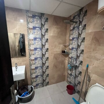Bathroom in 1 BHK Builder Floor at Ansal Sushant Lok I, Sector 43 – for Rent
