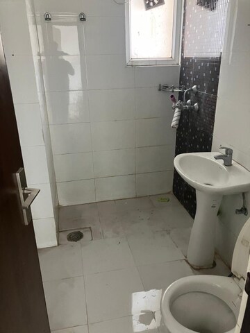 Bathroom in 3 BHK Apartment at Nirala Estate, Tech Zone 4 Greater Noida – for Rent