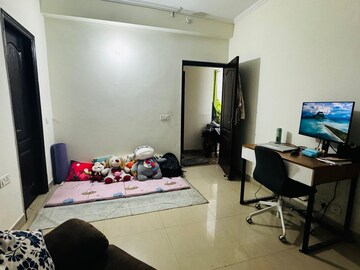 Team Area in 2.5 BHK Apartment at Amrapali Silicon City, Sector 76 – for Sale