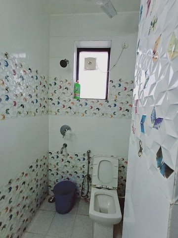 Bathroom in 1 RK Apartment at Sector 40 – for Rent