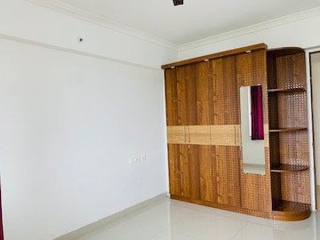 Room in 2 BHK Apartment at Dona Paula – for Rent