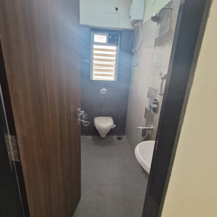 Bathroom, godrej-prime 2 Bedroom 737 Sq.Ft. Apartment In Chembur Mumbai 8202188