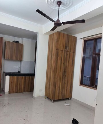 1 BHK Builder Floor For Rent in Saket