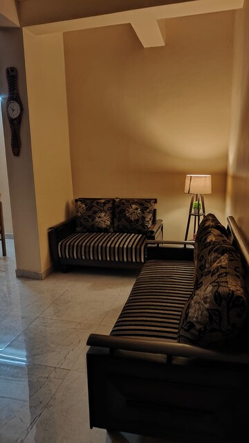 Bedroom in 2 BHK Independent House at Ansal Plaza Sector-23, Sector 23 – for Rent