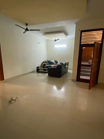 Living Room in 3 BHK Independent House at Ansal Plaza Sector-23, Sector 23 – for Rent