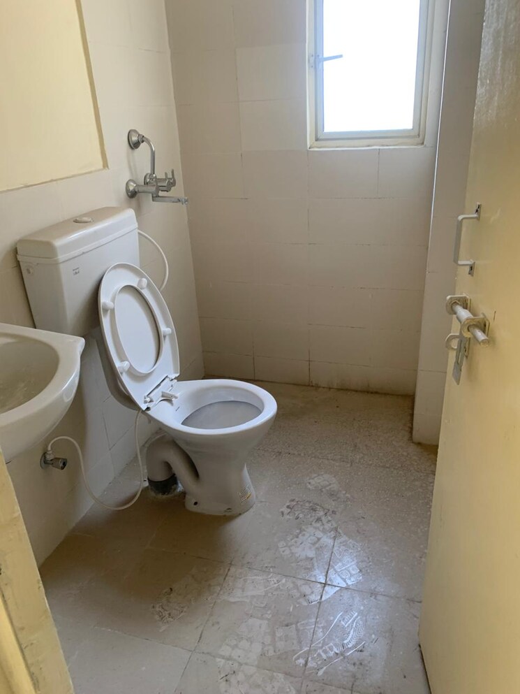 Bathroom, conscient-habitat-78 3 Bedroom 645 Sq.Ft. Apartment In Sector 78 Faridabad 8202253