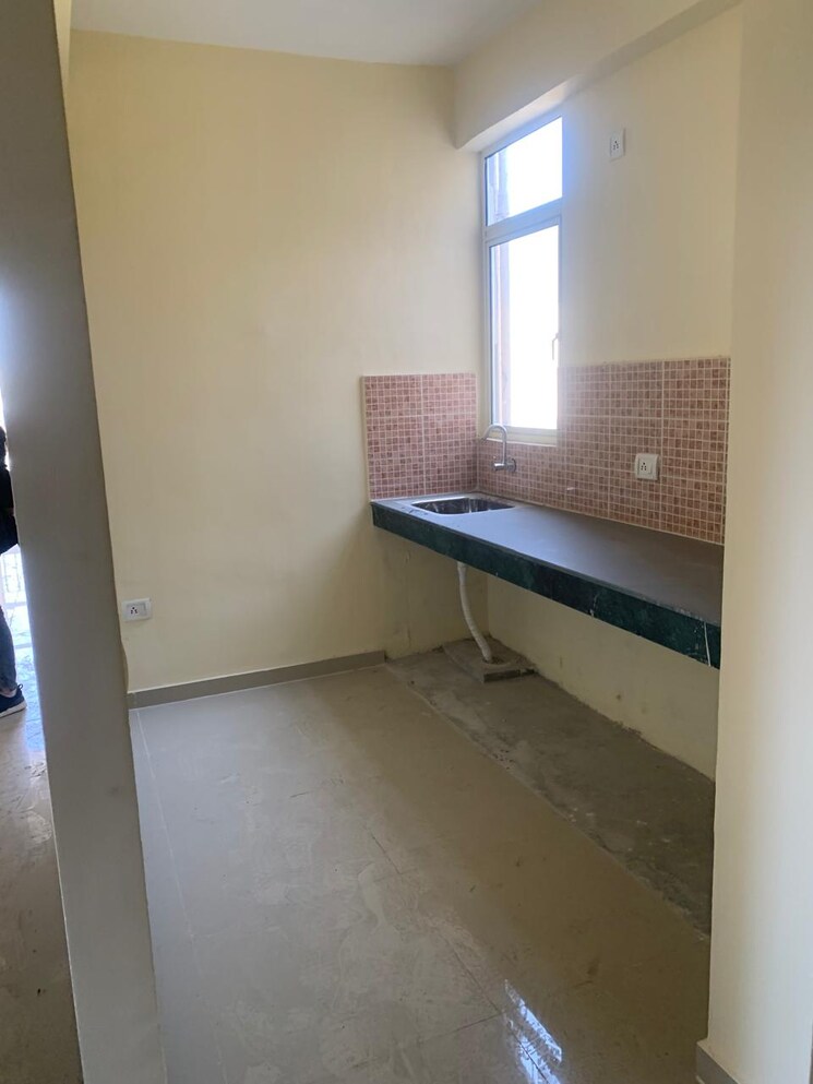 Room, conscient-habitat-78 3 Bedroom 645 Sq.Ft. Apartment In Sector 78 Faridabad 8202253