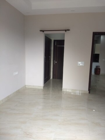 Room in 2 BHK Independent House at Ansal Continental Villas, Sector 22 – for Rent